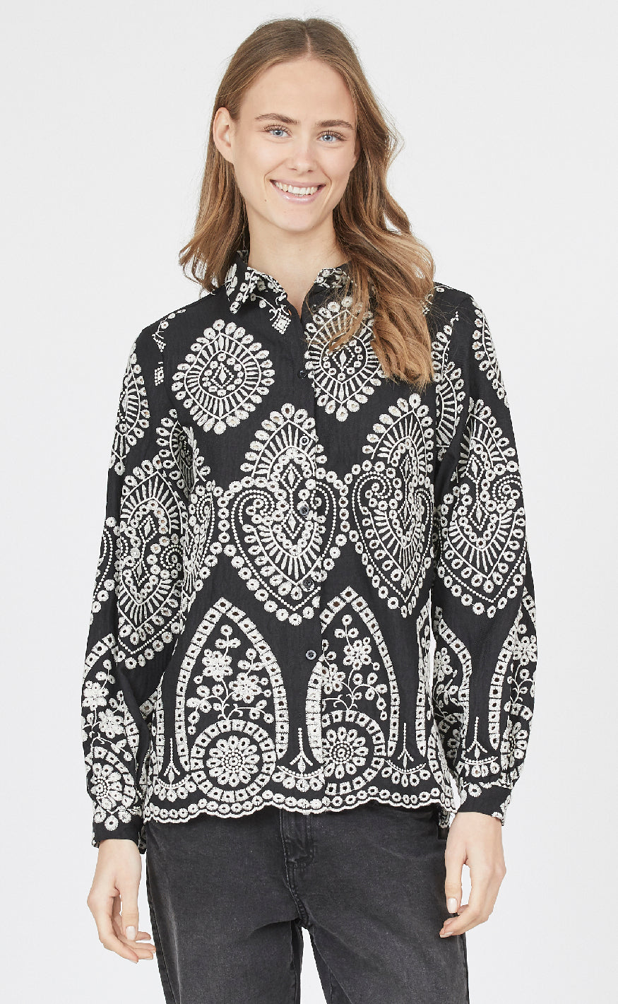 Sisters Point Skjorte - Gada-SH57 - Black/Cream