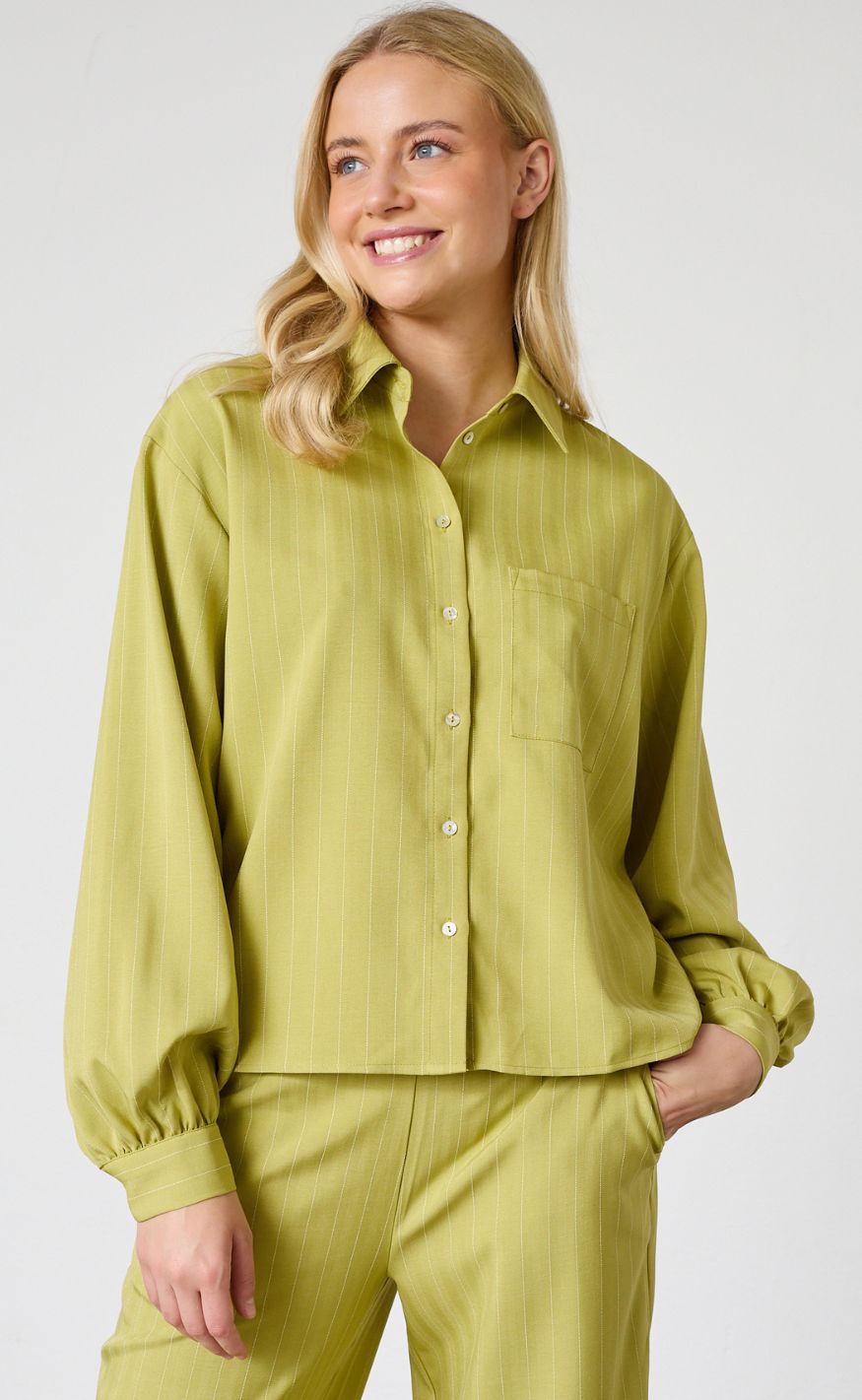 Sisters Point Skjorte - VERINA-SH3 - Lime Pinstripe
