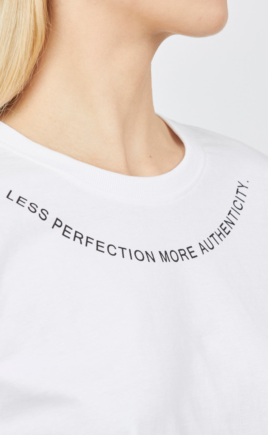 Sisters Point T-shirt - Heda Loose-.SS8 - White/Black