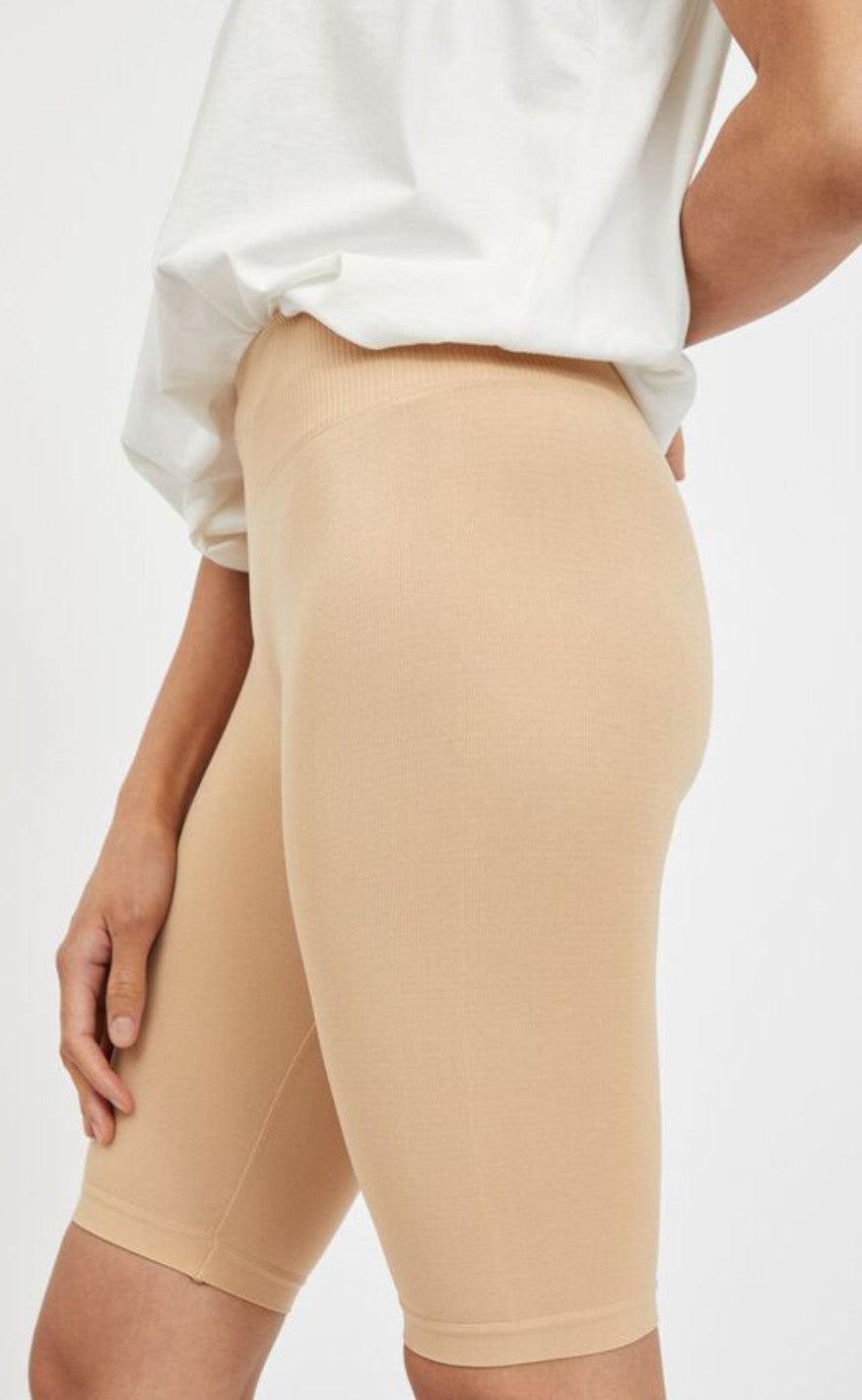 VILA Shorts - Seam - Cuban Sand