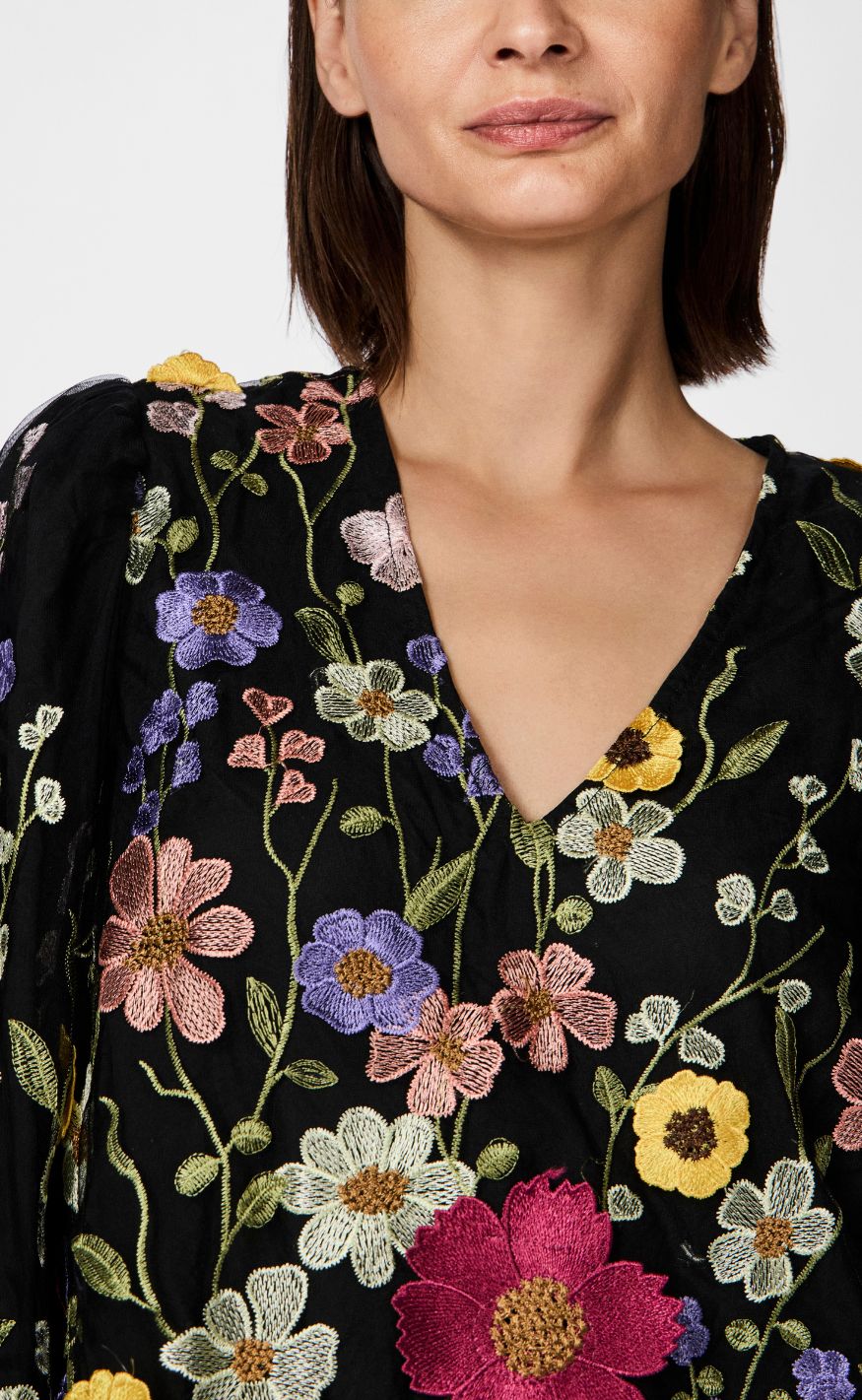 YAS Kjole - Flowering - Black