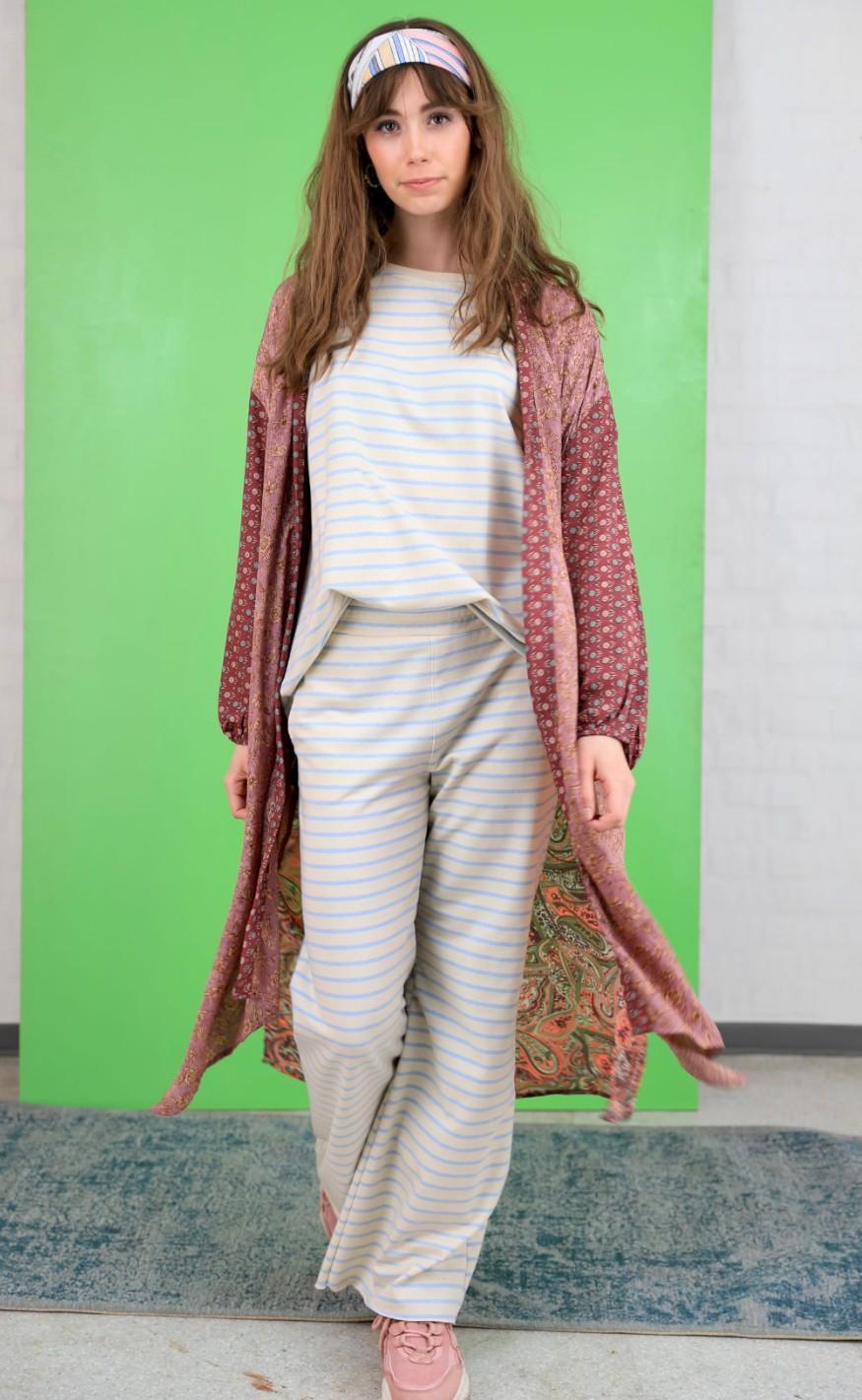 Black Colour Bluse - Jamie - Sky Stripe