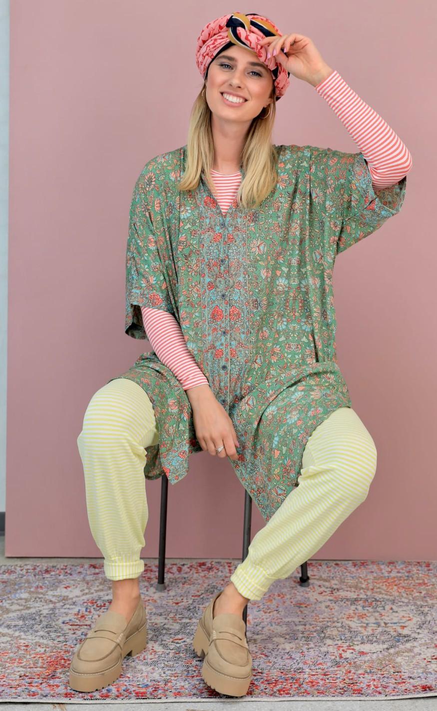 Black Colour Bluse - Luna Tunic - Green Breeze
