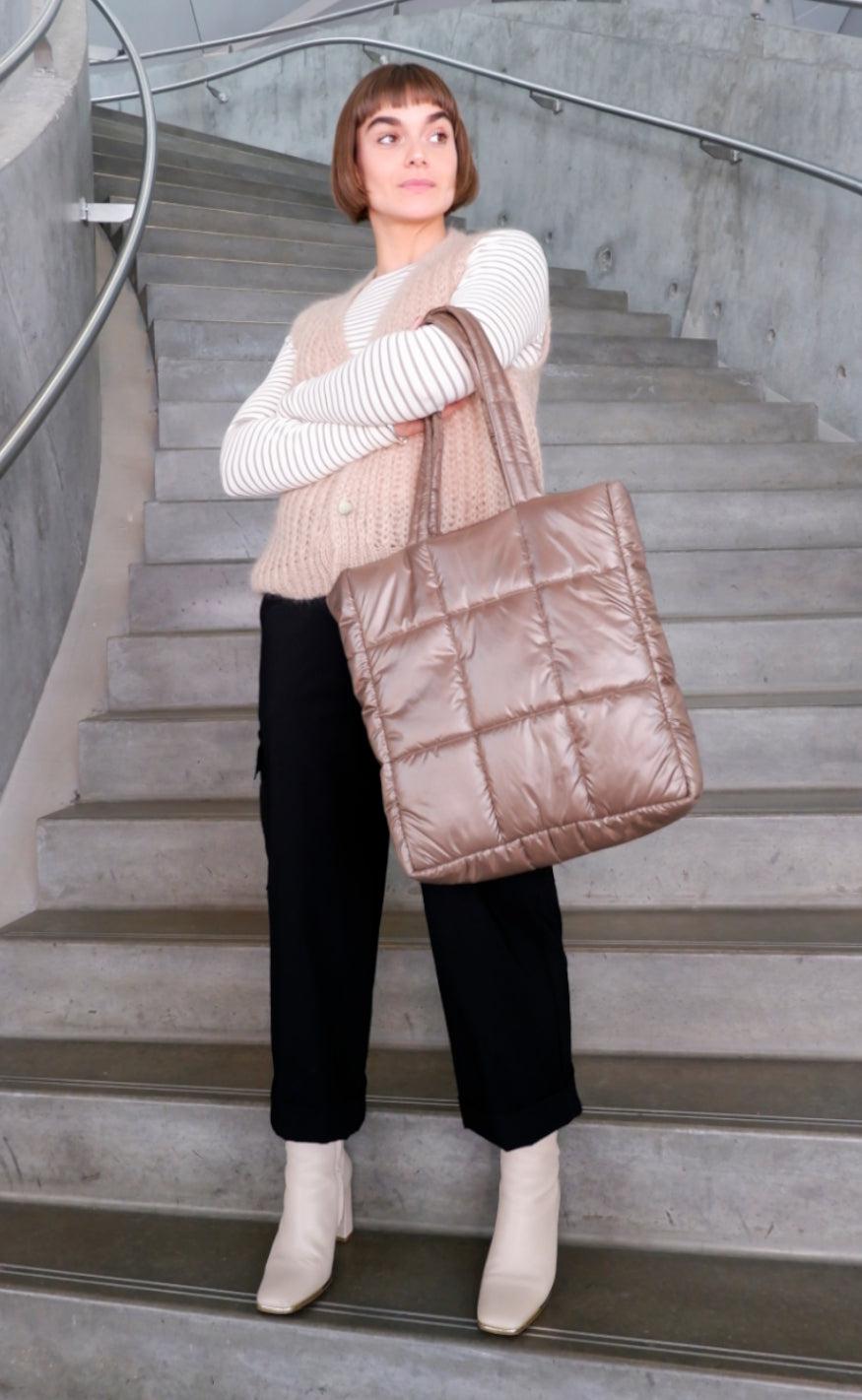 Black Colour Shopper - Lucky - Nougat