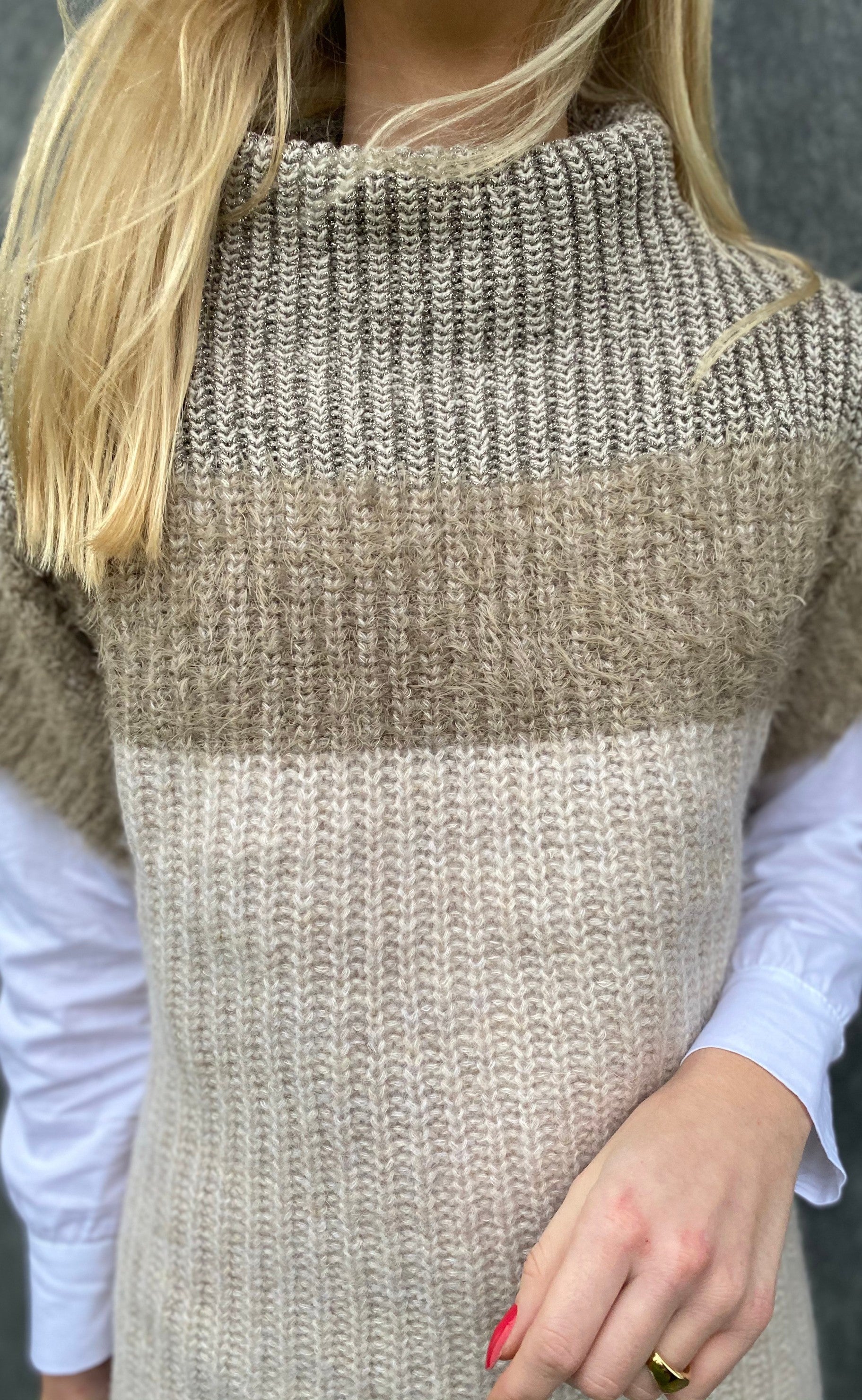 Gustav Bluse - Annali - Sand