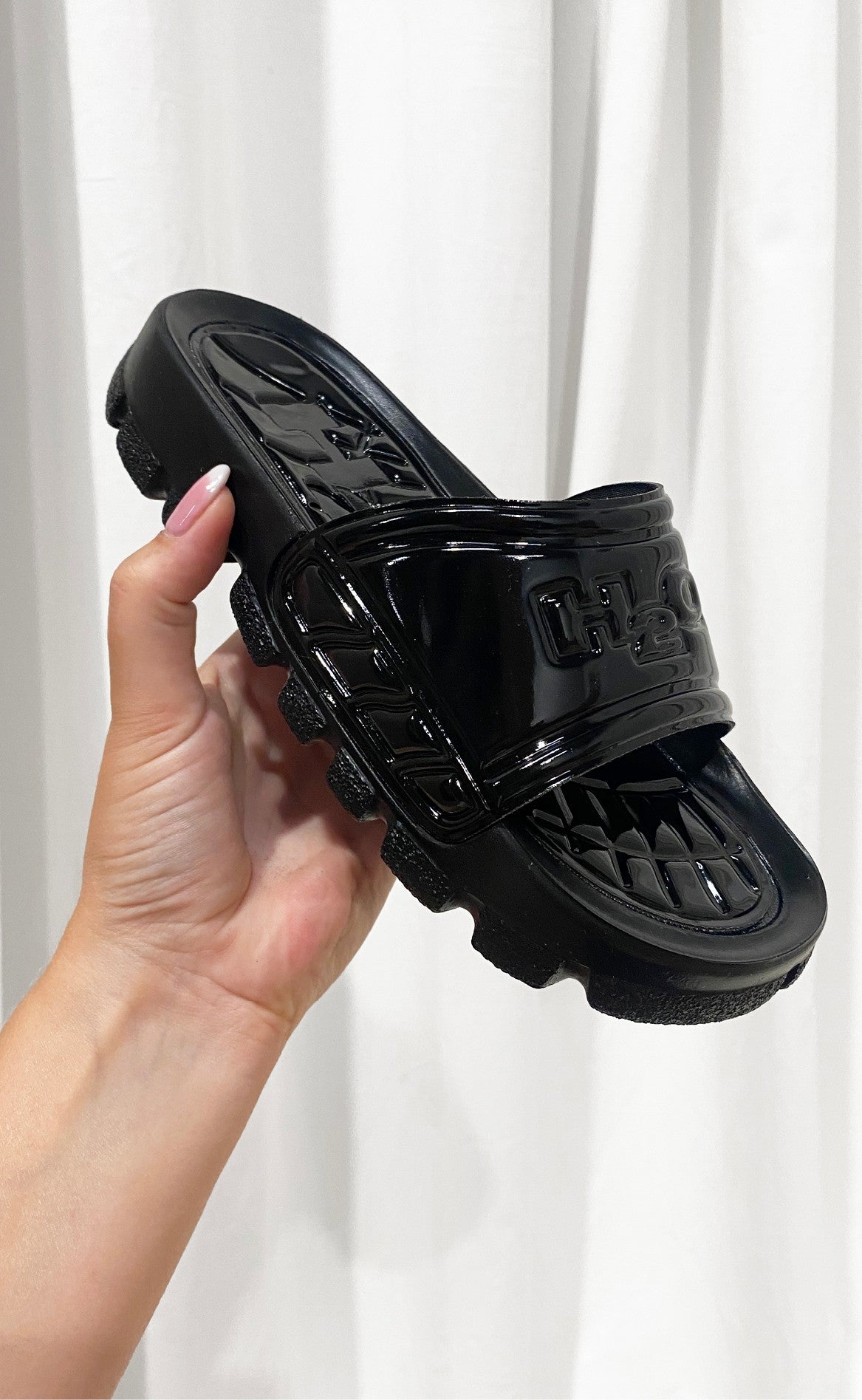 H2O Sandal - Trek Lacquer - Black