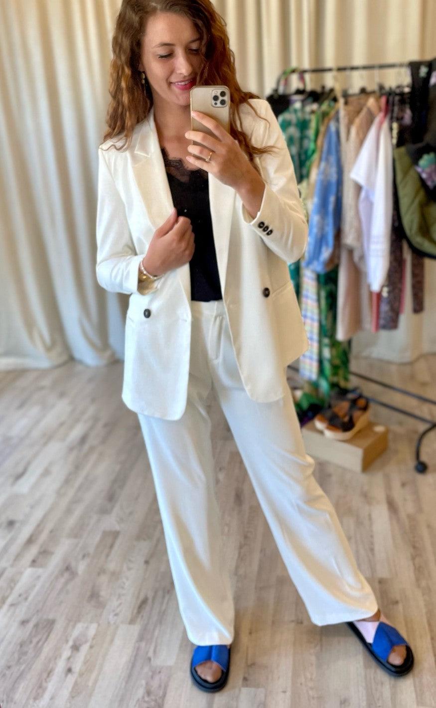 Love & Divine Blazer - Love590 - Cream