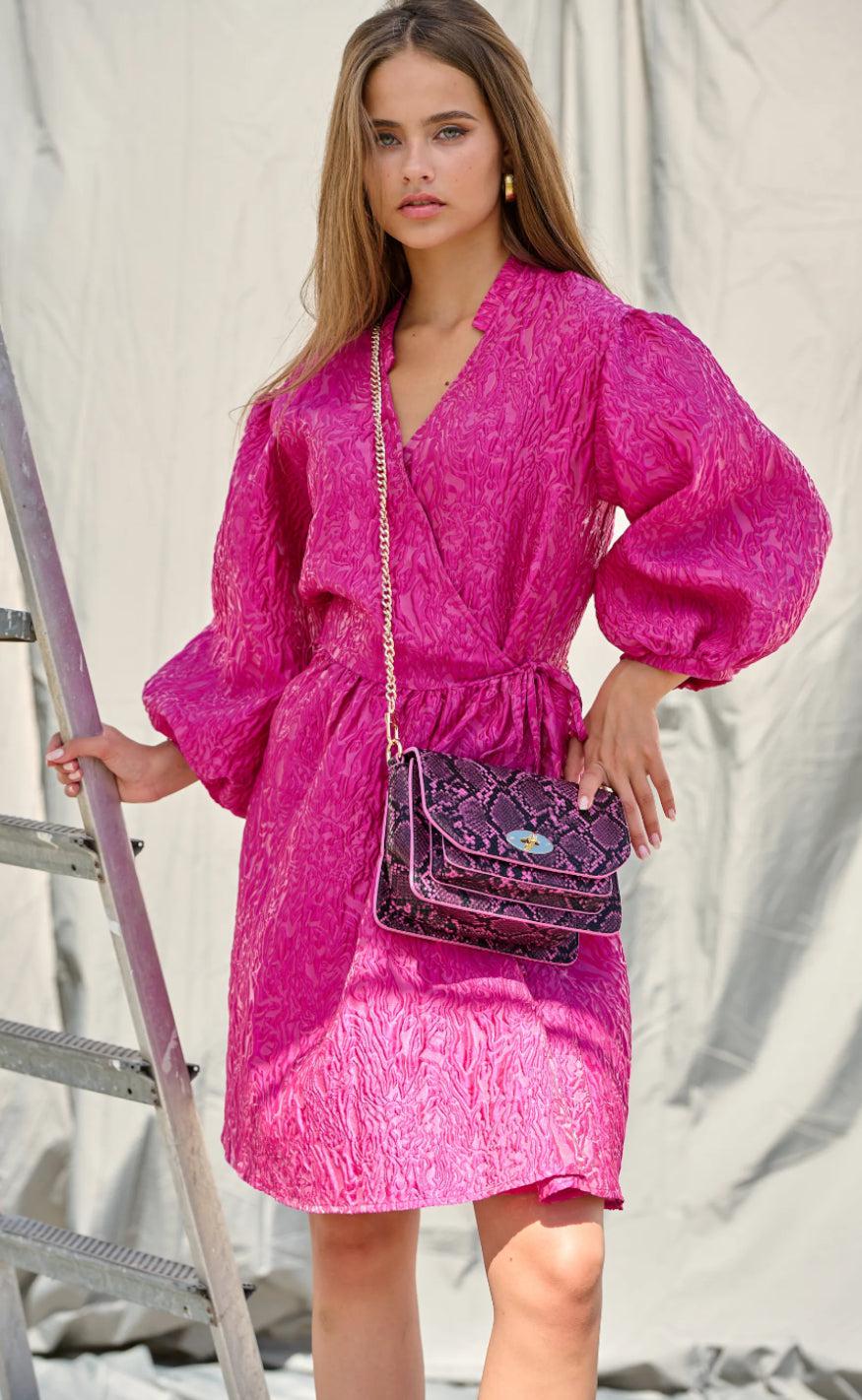 Noella Kjole - Aya Wrap - Fuchsia