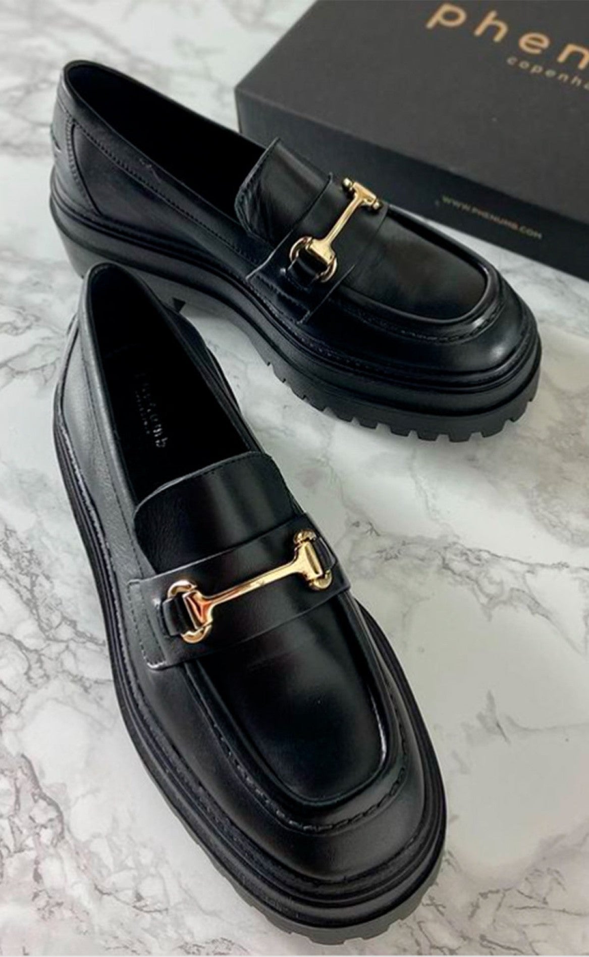 Phenumb Loafers - Legacy - Black